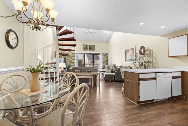 Building Photo - ***Free Utilities ** Seasonal Rental Available October 5 to Feb 1st  2026