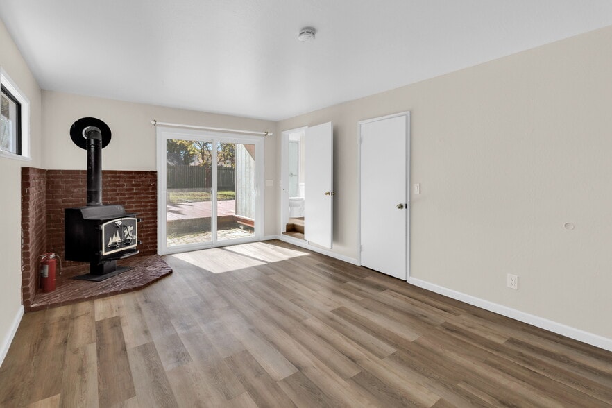 Building Photo - 1322 Marin Ave