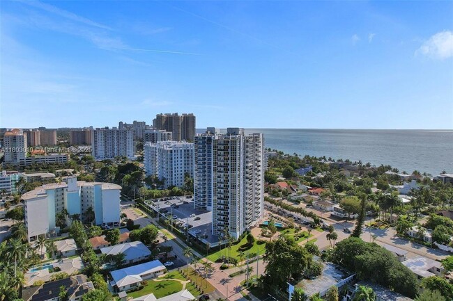 Building Photo - 2715 N Ocean Blvd