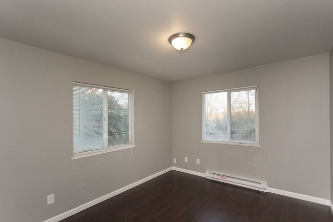Building Photo - 12225 SW Longhorn Ln