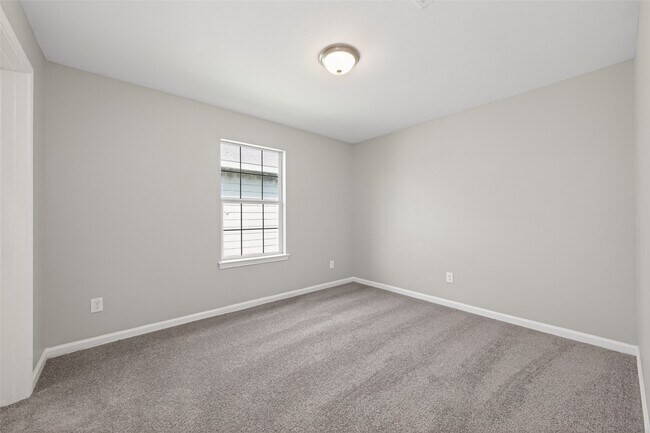 Building Photo - 7511 Dyer St