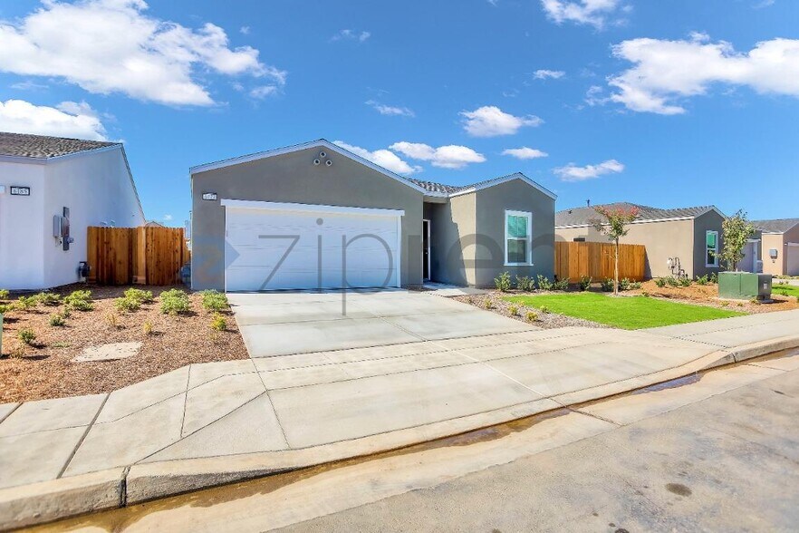 Building Photo - 6173 E Robinson Ave