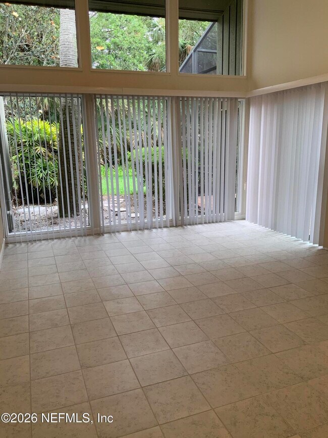 Building Photo - 9787 Sawgrass Dr E