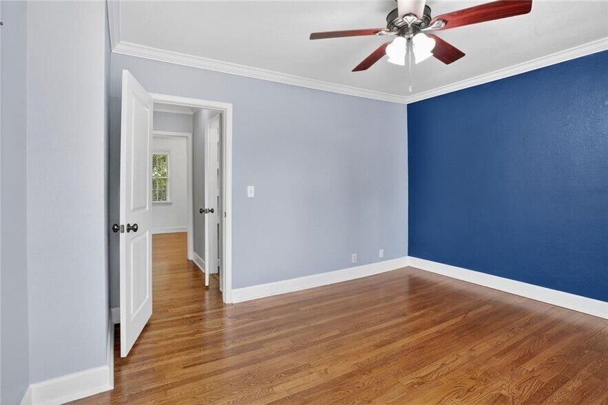 Building Photo - 115 Peachtree Memorial Dr NW