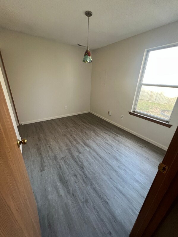 Building Photo - 5946 Crossfield Dr