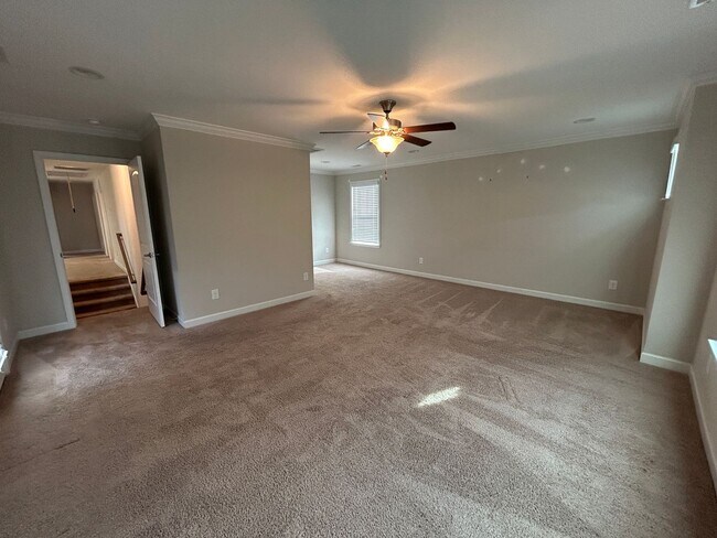 Building Photo - 79 Mornington Pl