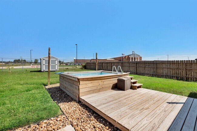 Building Photo - 1976 Rd 5714