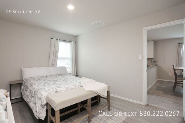 Building Photo - 1206 Kiskadee Wy