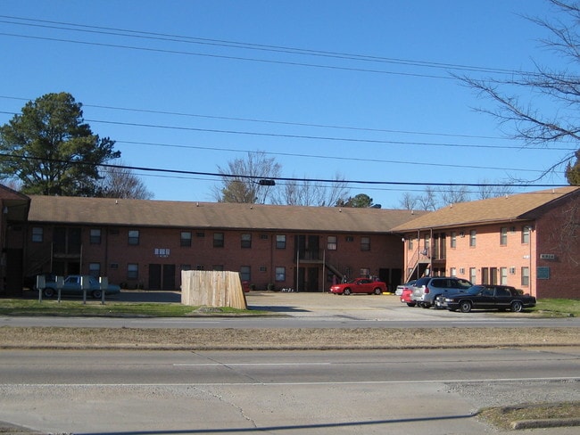 Building Photo - Tomlin Apartments