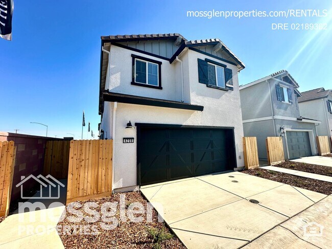 Building Photo - Welcome to Paseo at the Ranch!