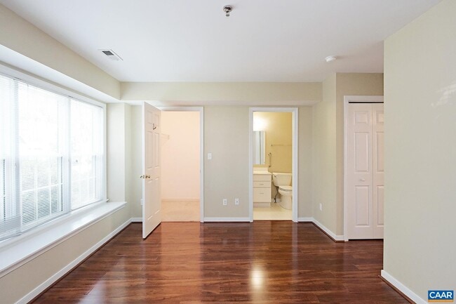 Building Photo - 3400 Moubry Ln