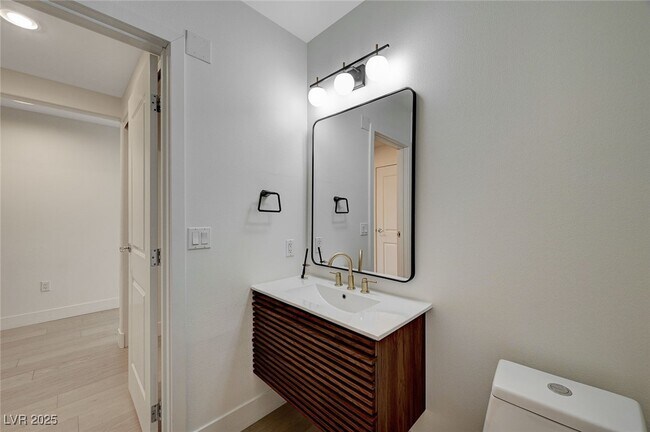 Building Photo - 8255 S Las Vegas Blvd