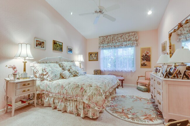 Building Photo - 4702 Carlton Golf Dr