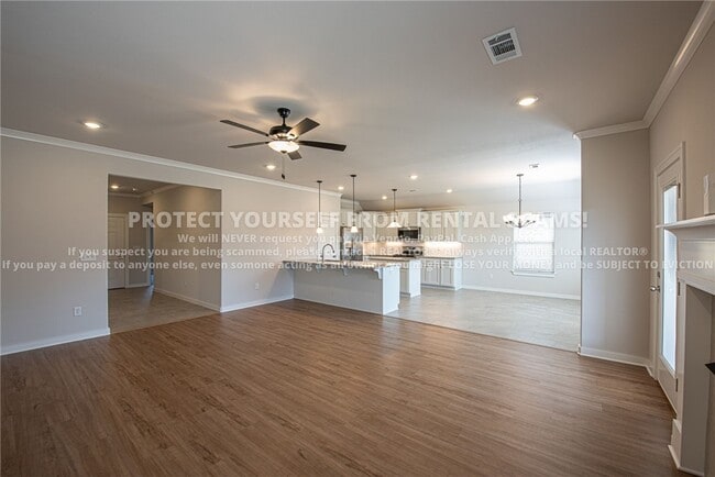 Building Photo - 1109 Harvest Ave