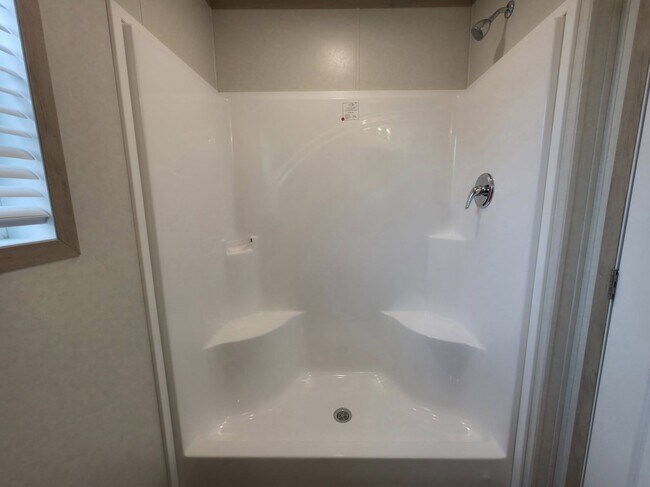 Building Photo - 1312 W Harbour Unit 160