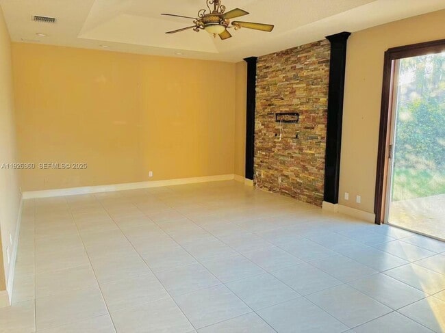 Building Photo - 5015 Stillwater Terrace