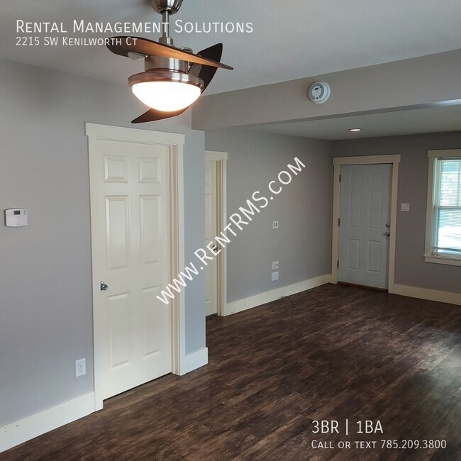 Building Photo - 2215 SW Kenilworth Ct