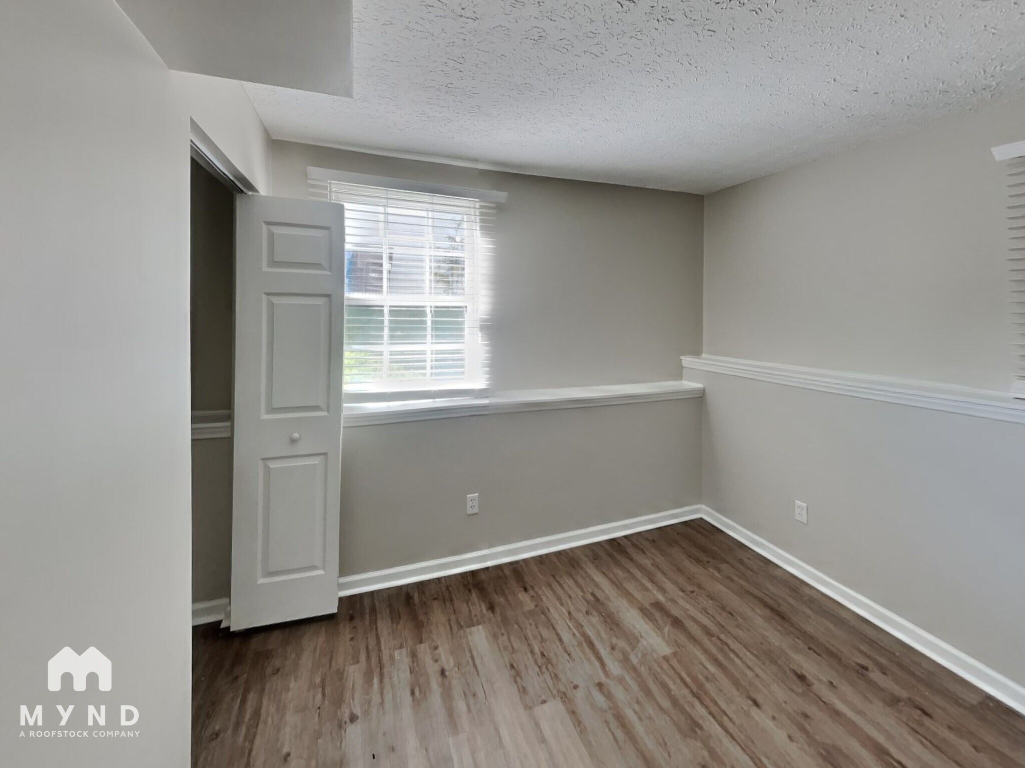 Building Photo - 1106 Lady Banks Dr