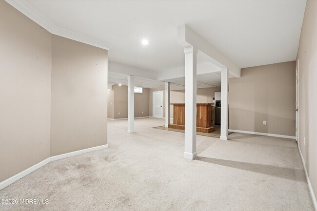 Building Photo - 10 Etty Ct