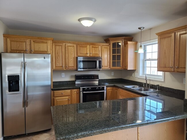 Building Photo - 3 Bedroom Townhome for Rent in Waynesboro