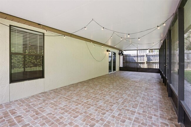 Building Photo - 7301 Spring Villas Cir