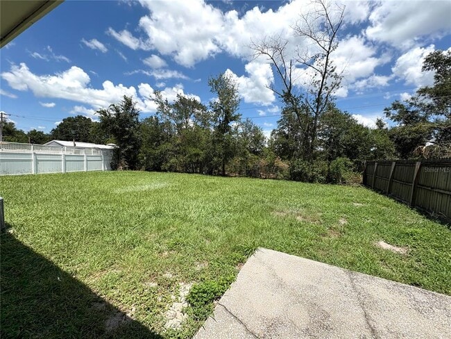 Building Photo - 3319 Fox Lake Dr