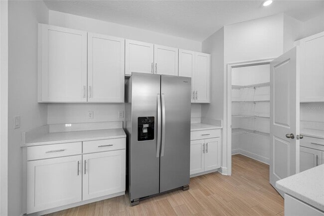 Building Photo - 4731 W Trilby Ave