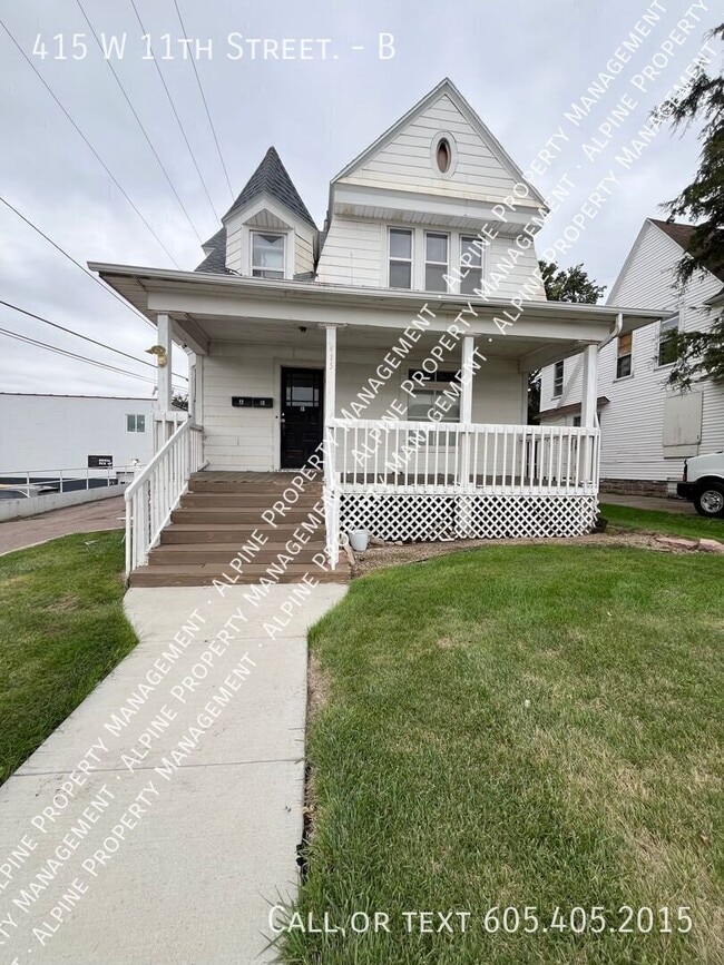 Building Photo - 415 W 11th St