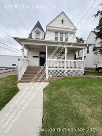Building Photo - 415 W 11th St