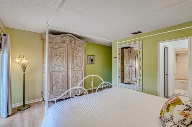 Building Photo - 3667 Cape Pointe Cir
