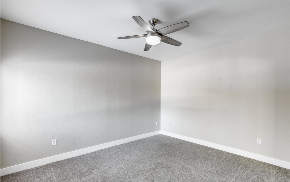 Building Photo - 15050 N Thompson Peak Pky