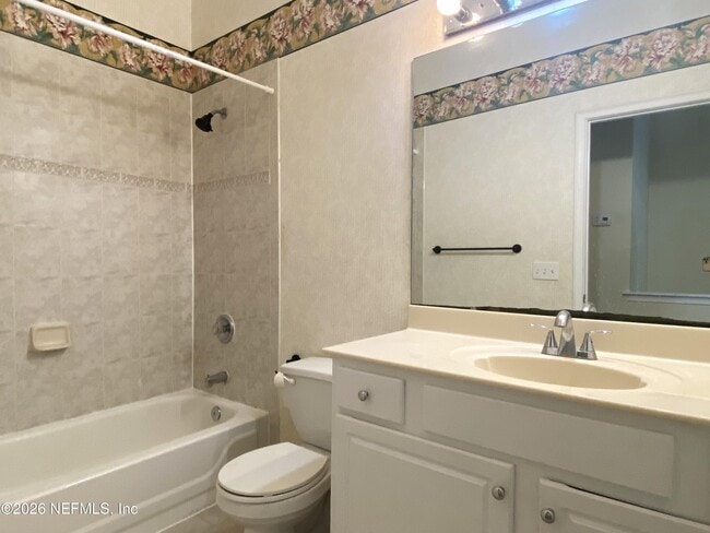 Building Photo - 120 Seminole Rd