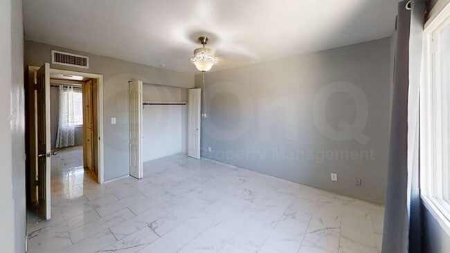 Building Photo - 14608 N 54th Ave
