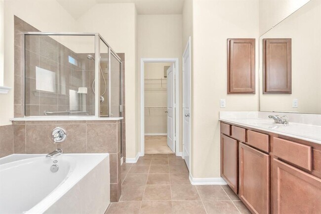 Building Photo - 9407 Vista Falls Ct