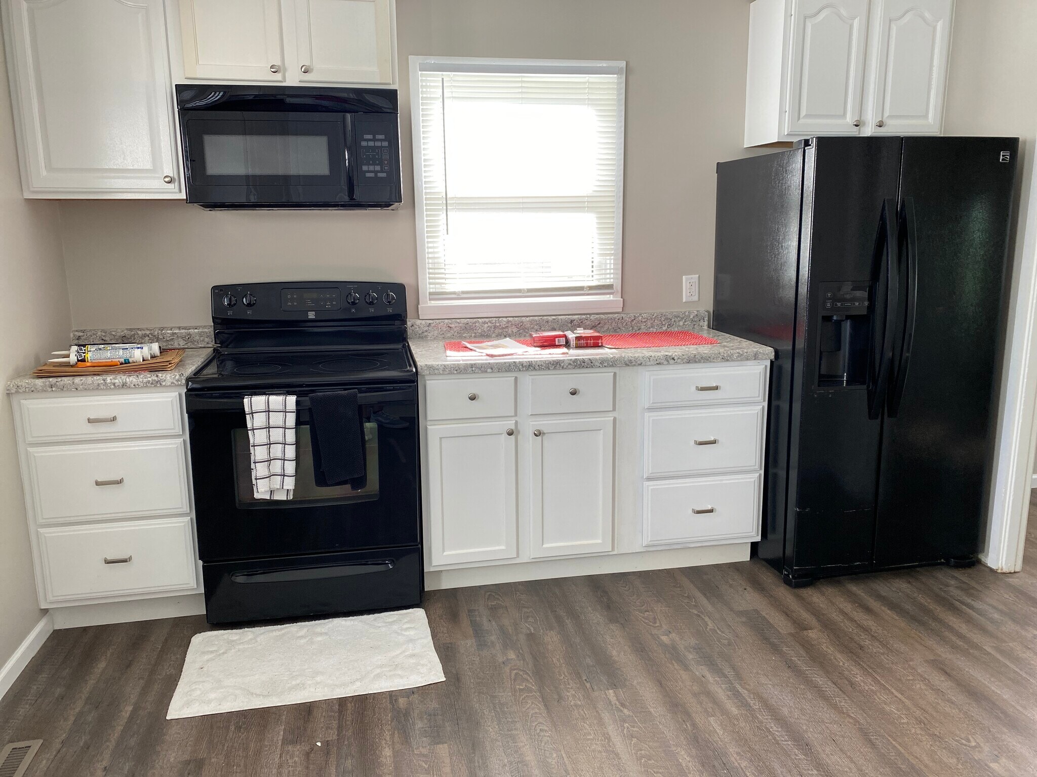 Building Photo - 3001 Underwood St