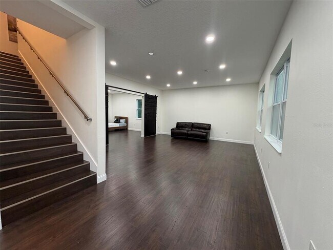 Building Photo - 4 Cardinal Dr