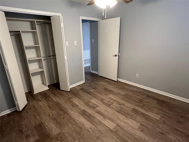 Building Photo - 3217 N Marseille Ln