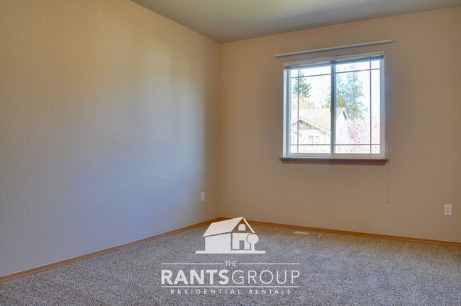 Building Photo - Low maintenance yard!