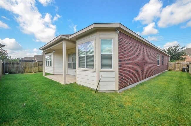 Building Photo - 4107 Elk Bluff Ln