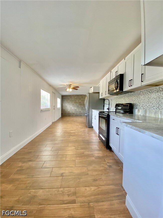 Building Photo - 106 Leeland Heights Blvd W