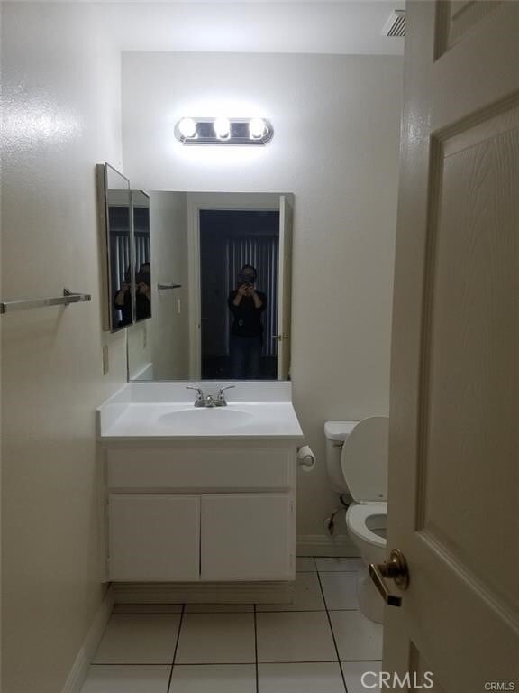 Building Photo - 9033 Grand Cir