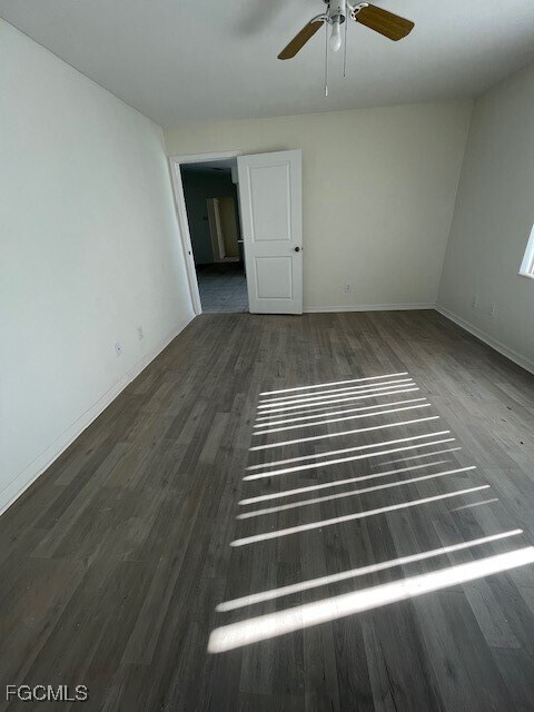 Building Photo - 2710 SW 4th Ave