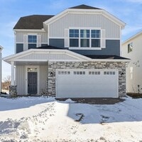 Building Photo - 2452 Greenbriar Ln