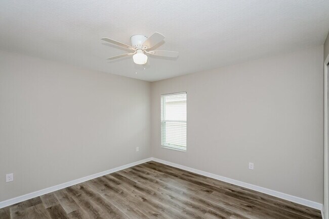 Building Photo - 10221 Carp Holw Rd