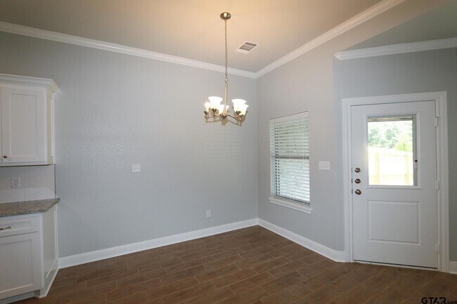 Building Photo - 10243 County Rd 135