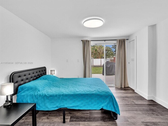 Building Photo - 1459 Rodman St