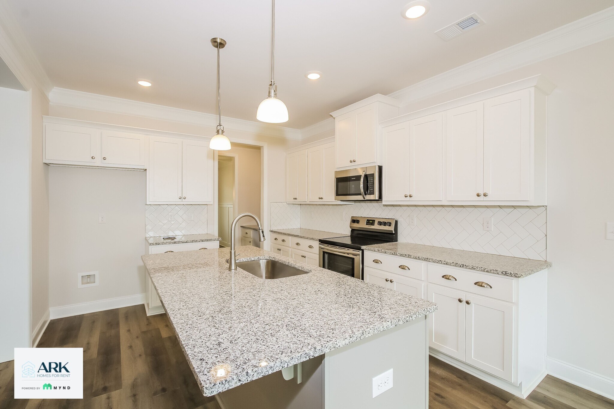 Building Photo - 6059 Bakerville Ln