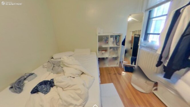 Building Photo - 70 Queensberry St