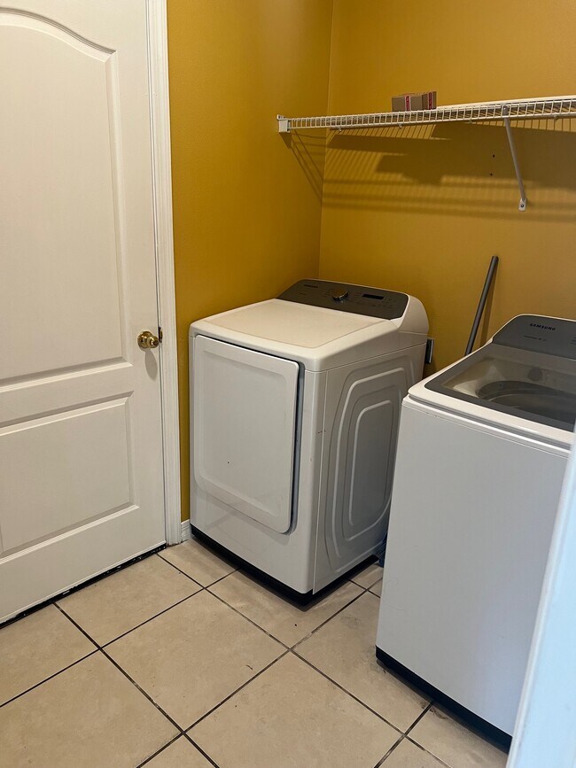 Building Photo - 4359 Spring Blossom Dr