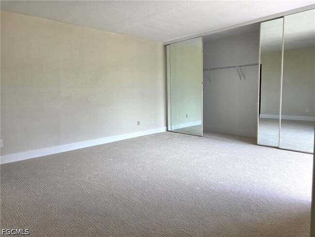 Building Photo - 1608 Park Meadows Dr